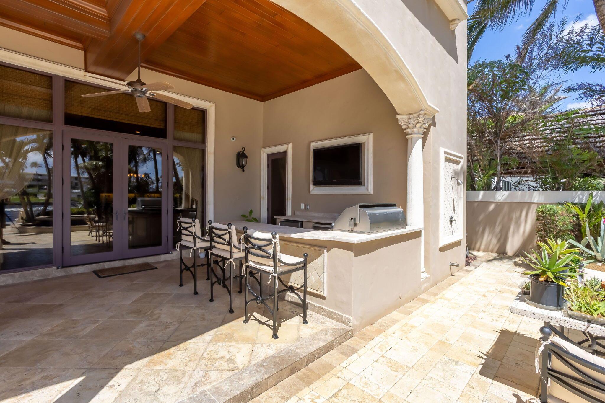 3870 NE 31st Ave Lighthouse Point, FL 33064