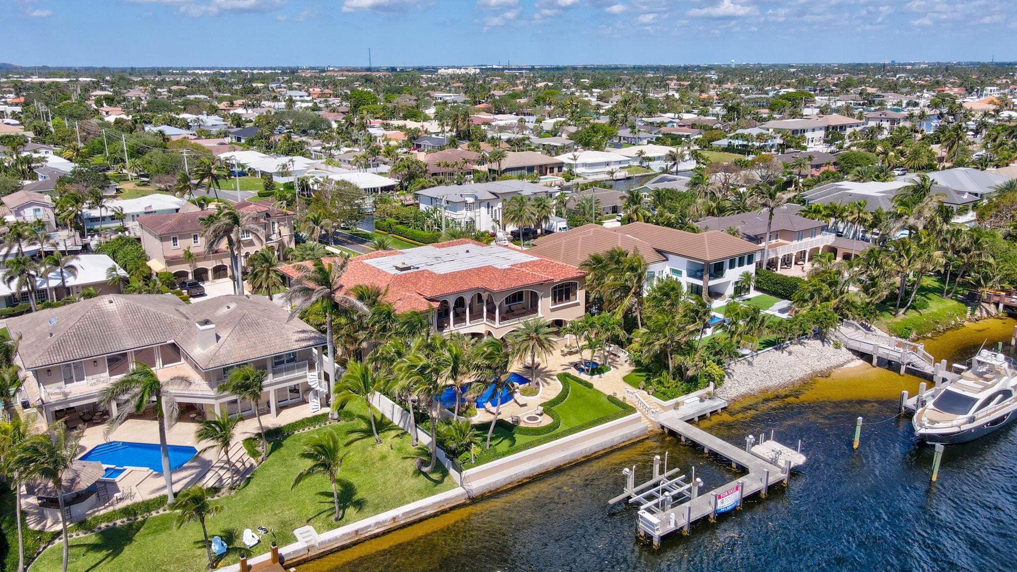 3870 NE 31st Ave Lighthouse Point, FL 33064