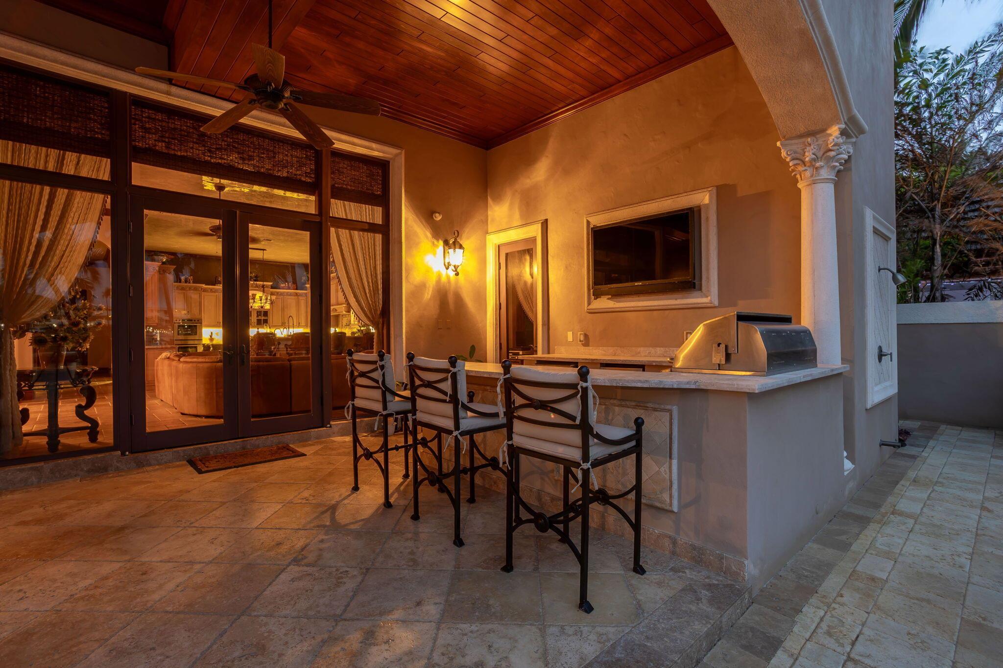 3870 NE 31st Ave Lighthouse Point, FL 33064