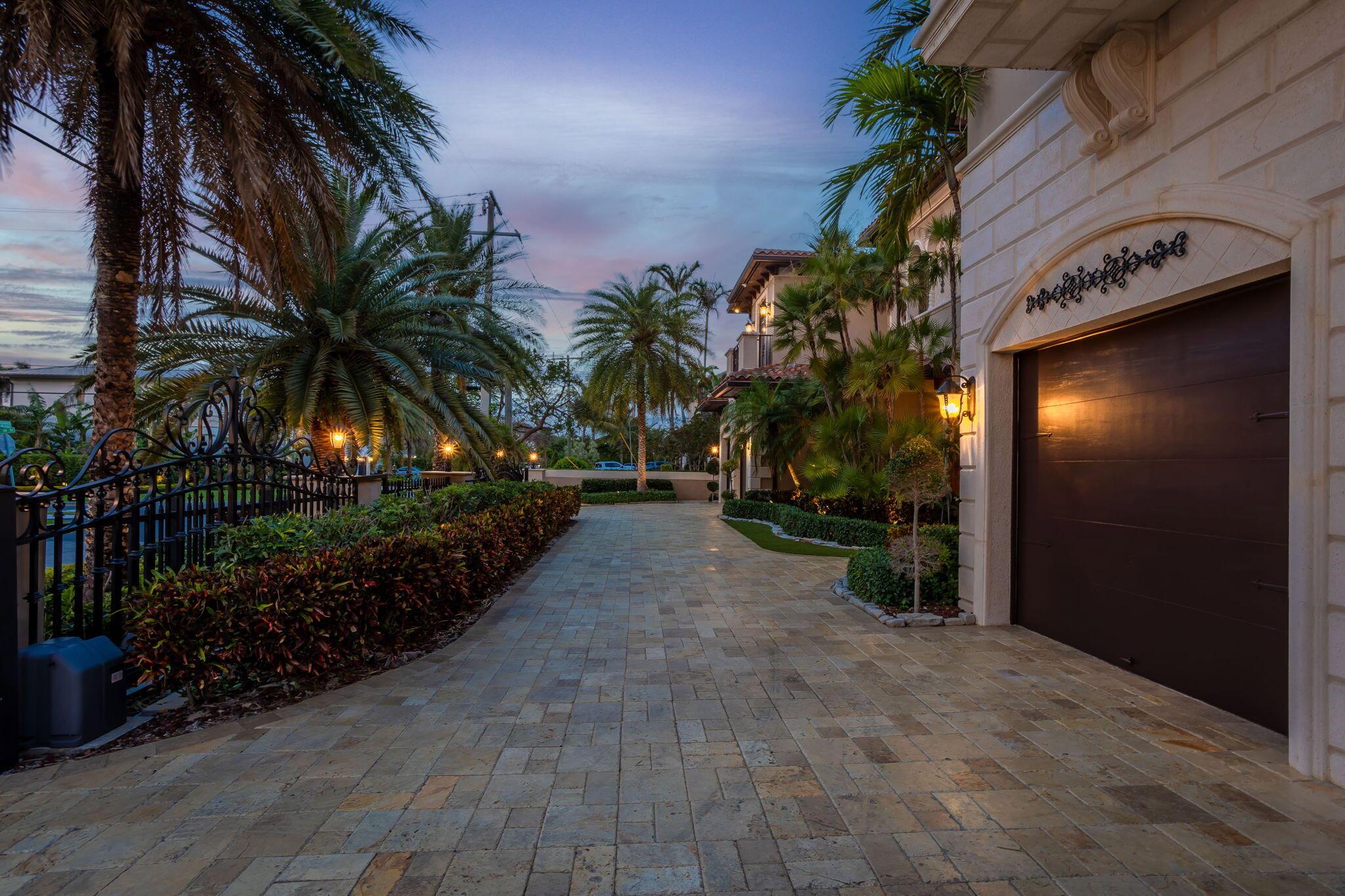 3870 NE 31st Ave Lighthouse Point, FL 33064