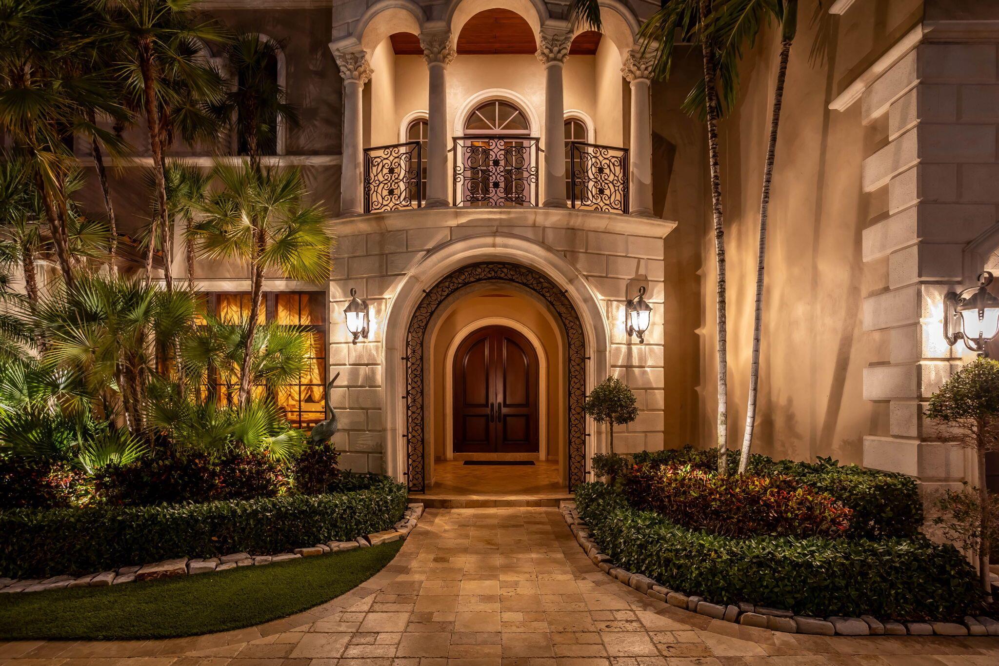 3870 NE 31st Ave Lighthouse Point, FL 33064