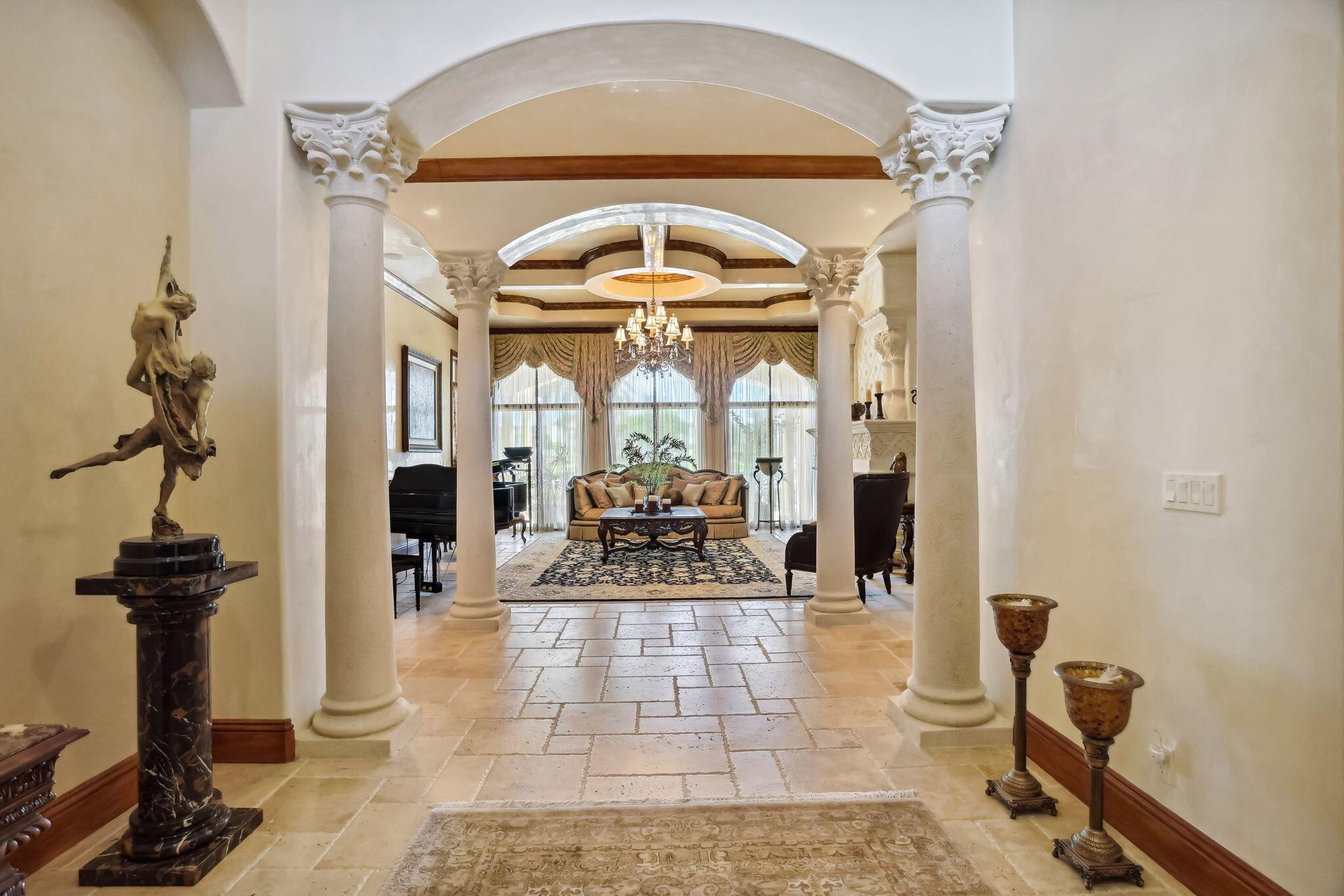 3870 NE 31st Ave Lighthouse Point, FL 33064