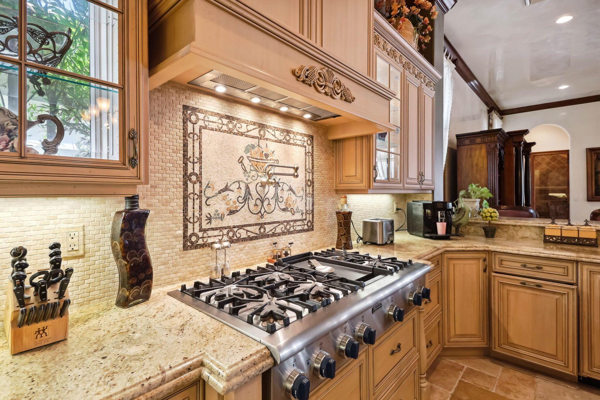 3870 NE 31st Ave Lighthouse Point, FL 33064