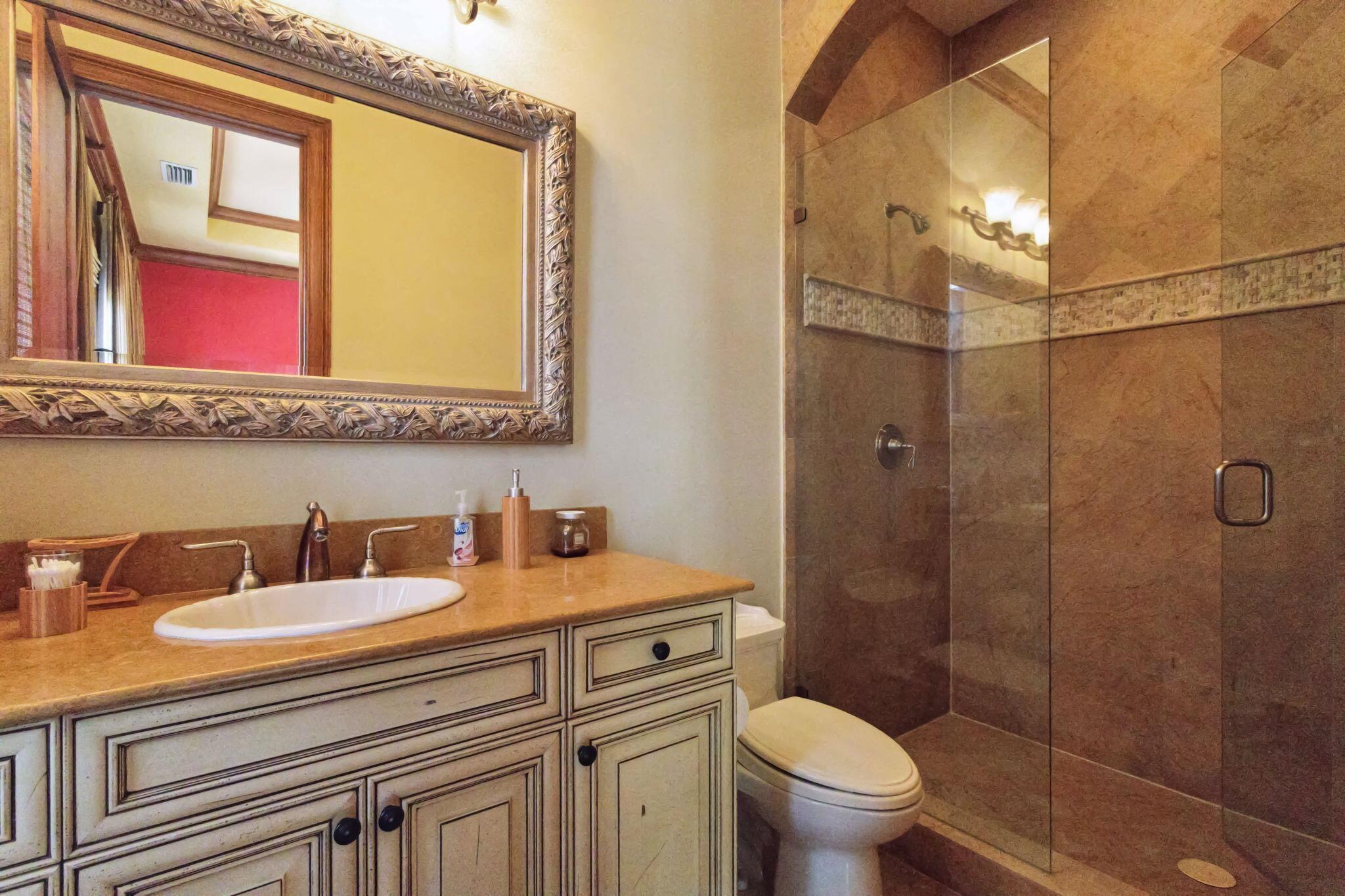 3870 NE 31st Ave Lighthouse Point, FL 33064