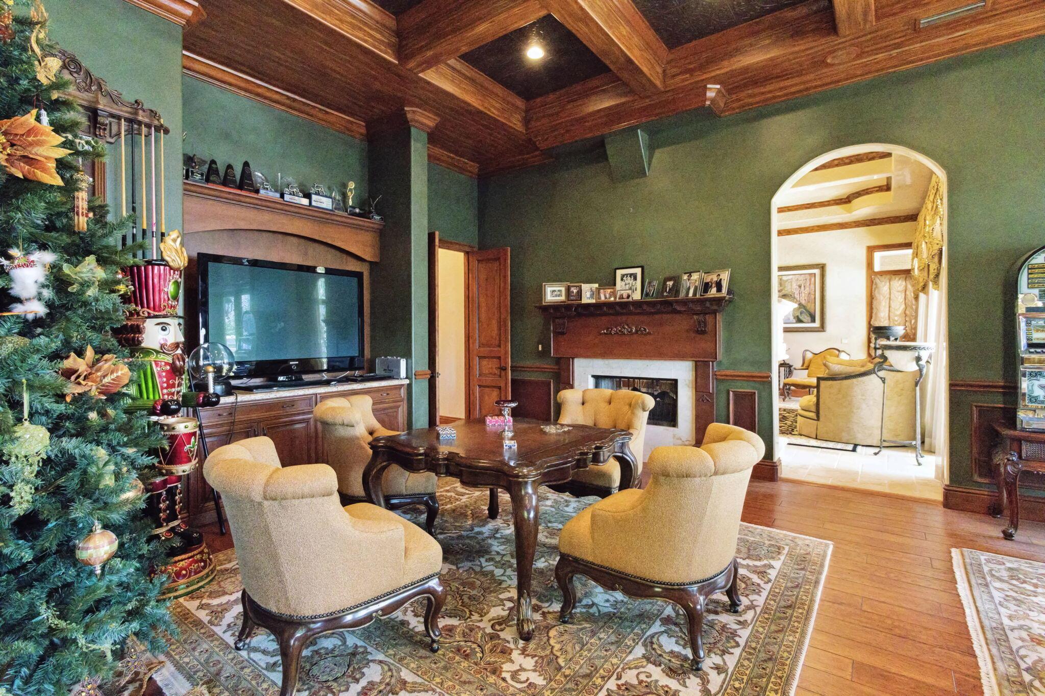 3870 NE 31st Ave Lighthouse Point, FL 33064