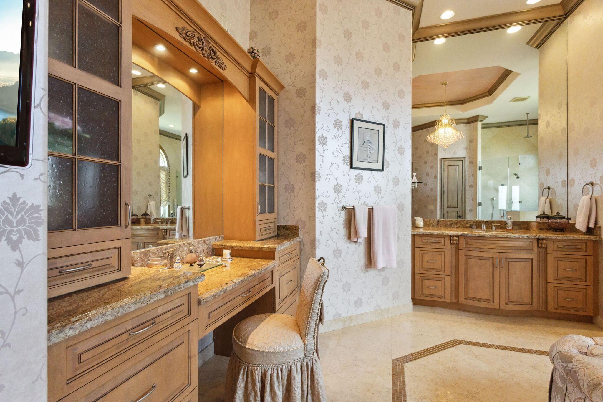 3870 NE 31st Ave Lighthouse Point, FL 33064