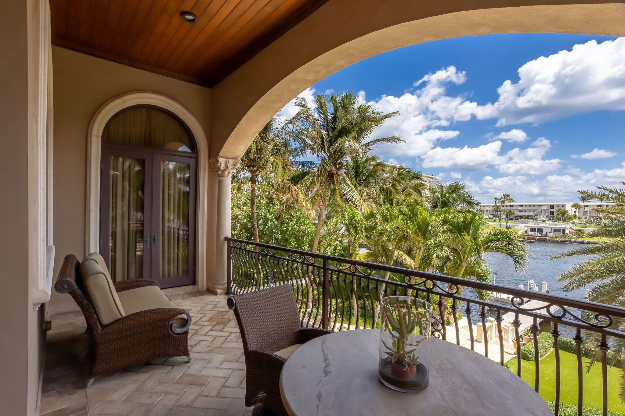 3870 NE 31st Ave Lighthouse Point, FL 33064