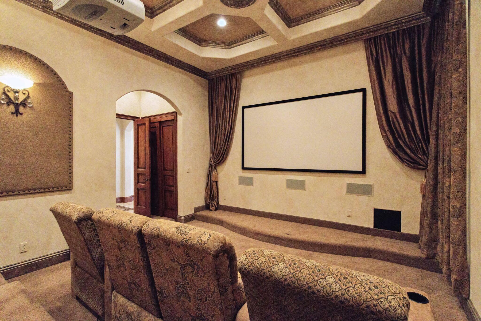 3870 NE 31st Ave Lighthouse Point, FL 33064