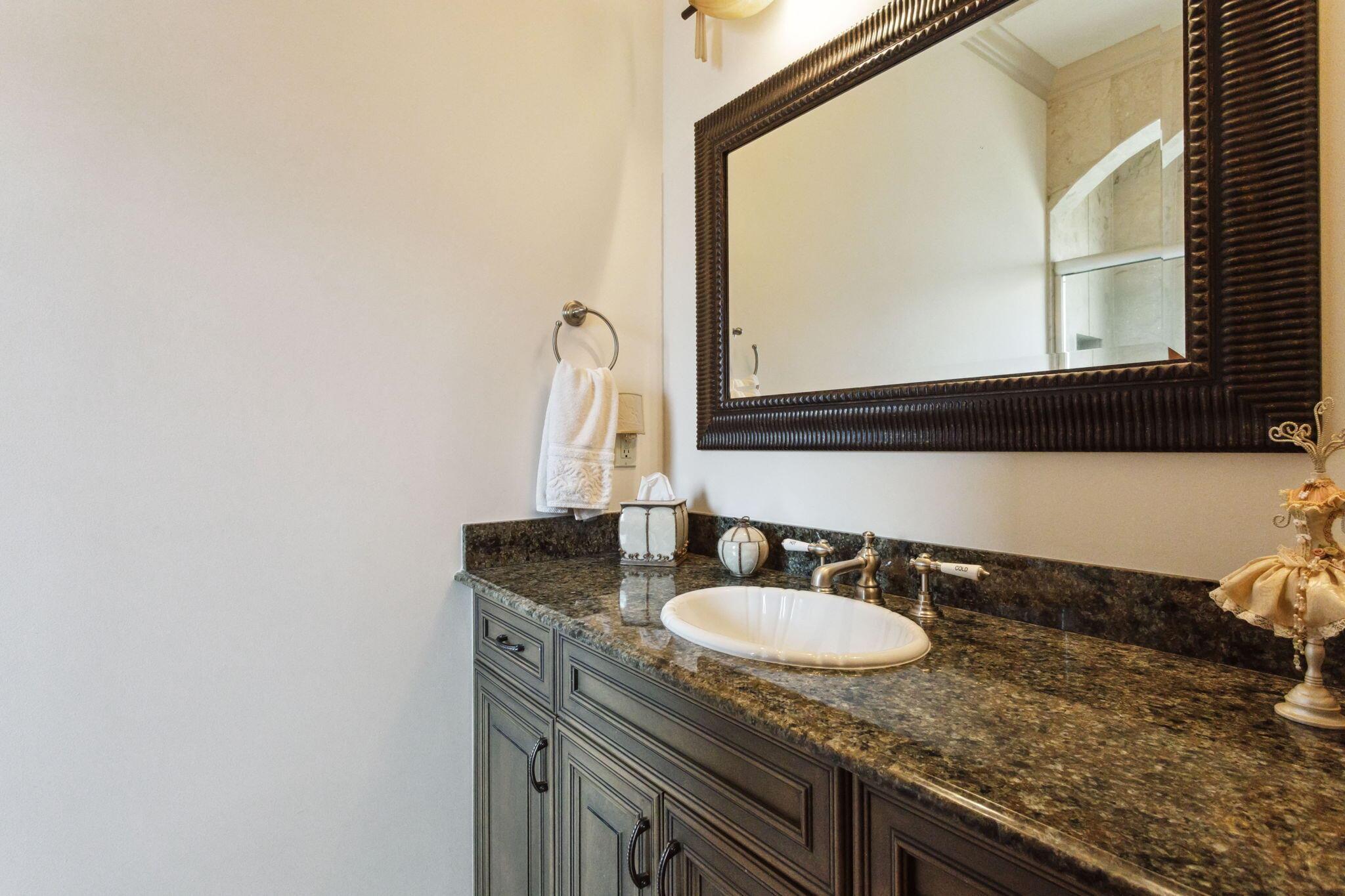 3870 NE 31st Ave Lighthouse Point, FL 33064