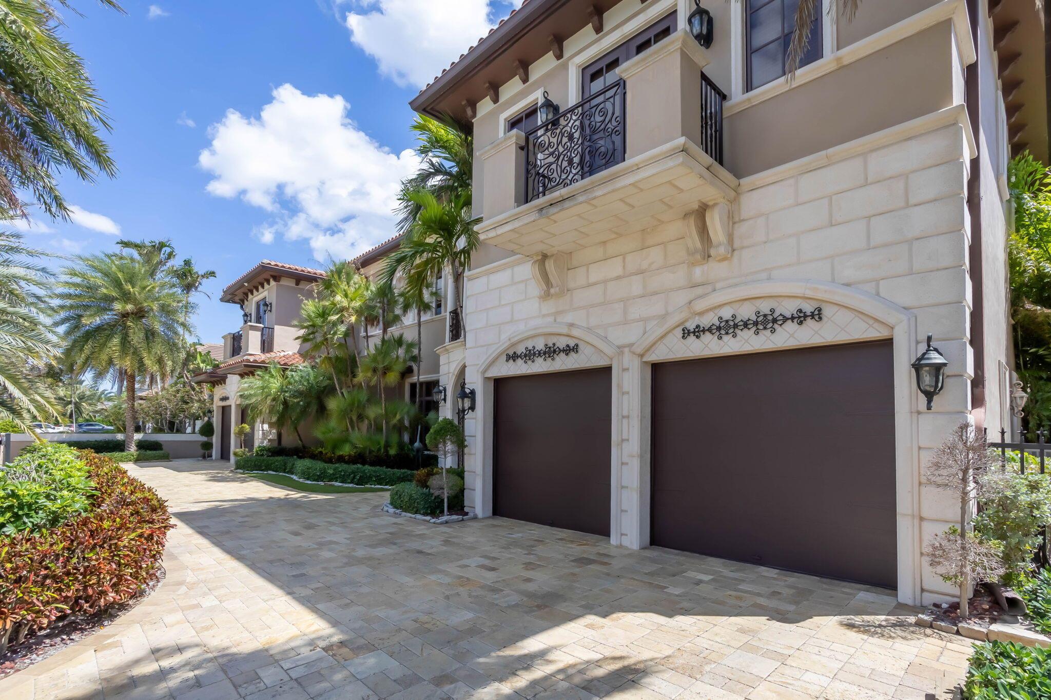 3870 NE 31st Ave Lighthouse Point, FL 33064