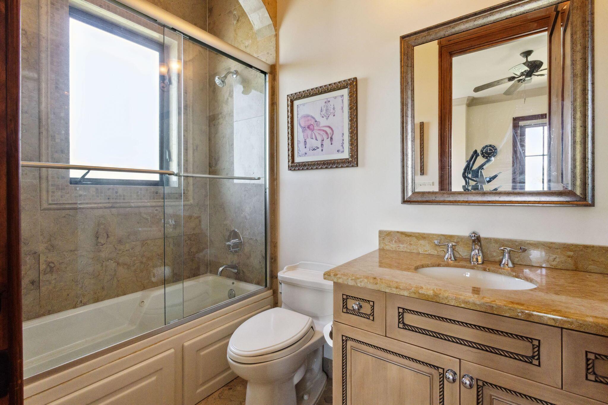 3870 NE 31st Ave Lighthouse Point, FL 33064