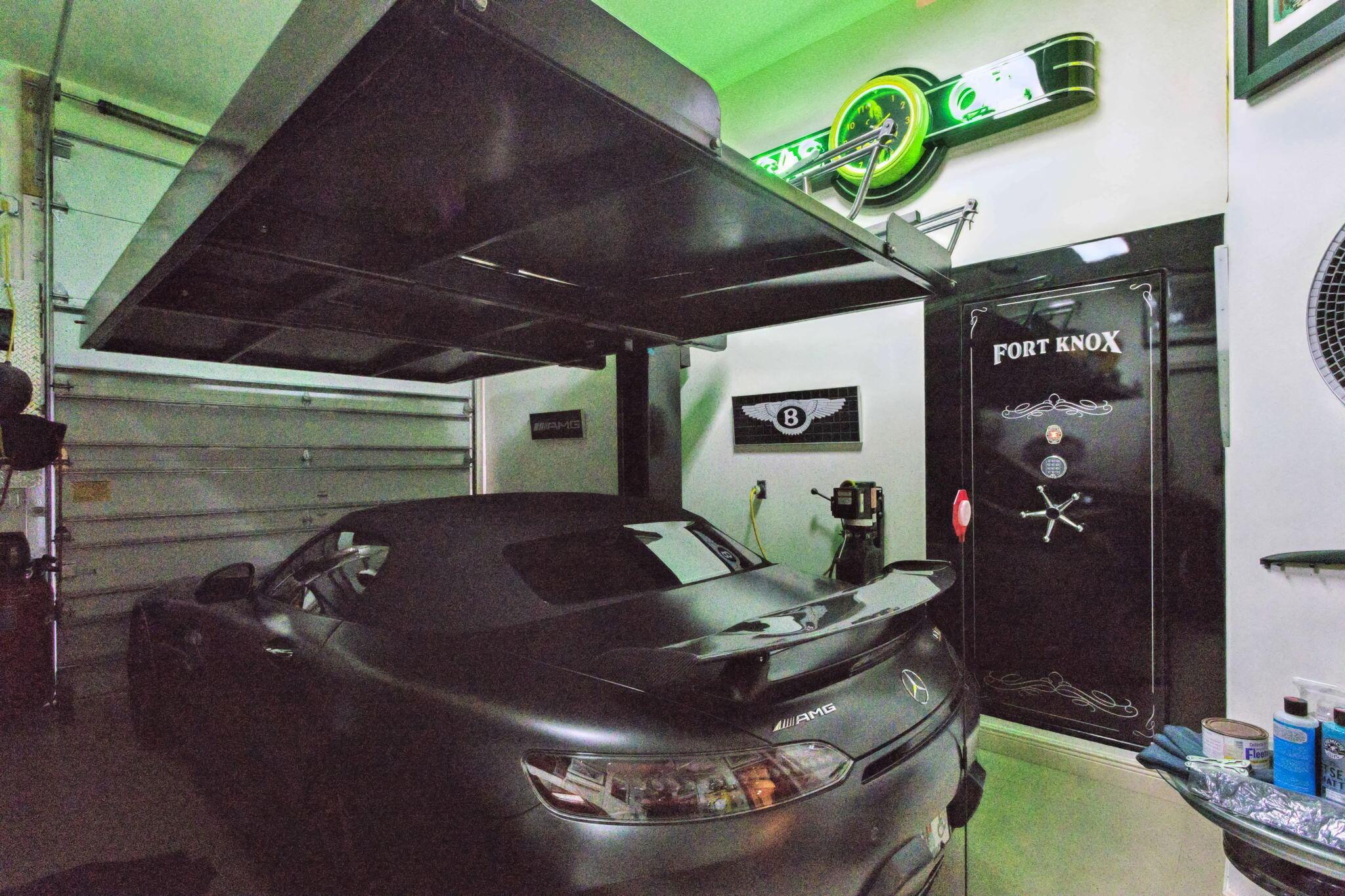 3870 NE 31st Ave Lighthouse Point, FL 33064