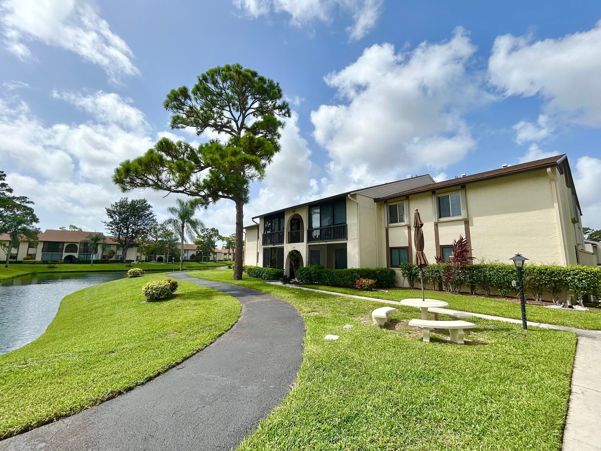 327 Knotty Pine Cir #B-2