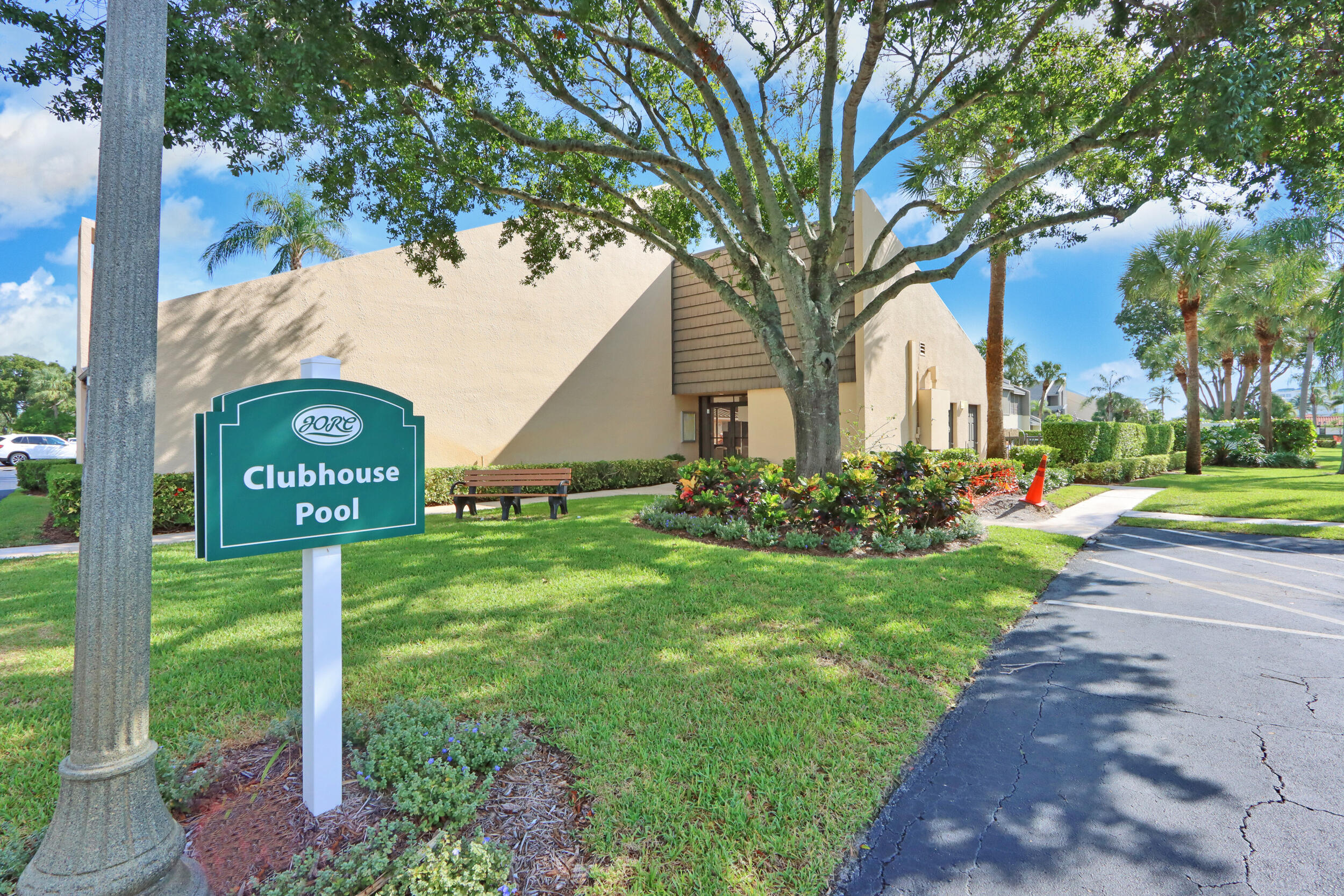 1605 S Us Hwy 1 #104v4 Jupiter, FL 33477