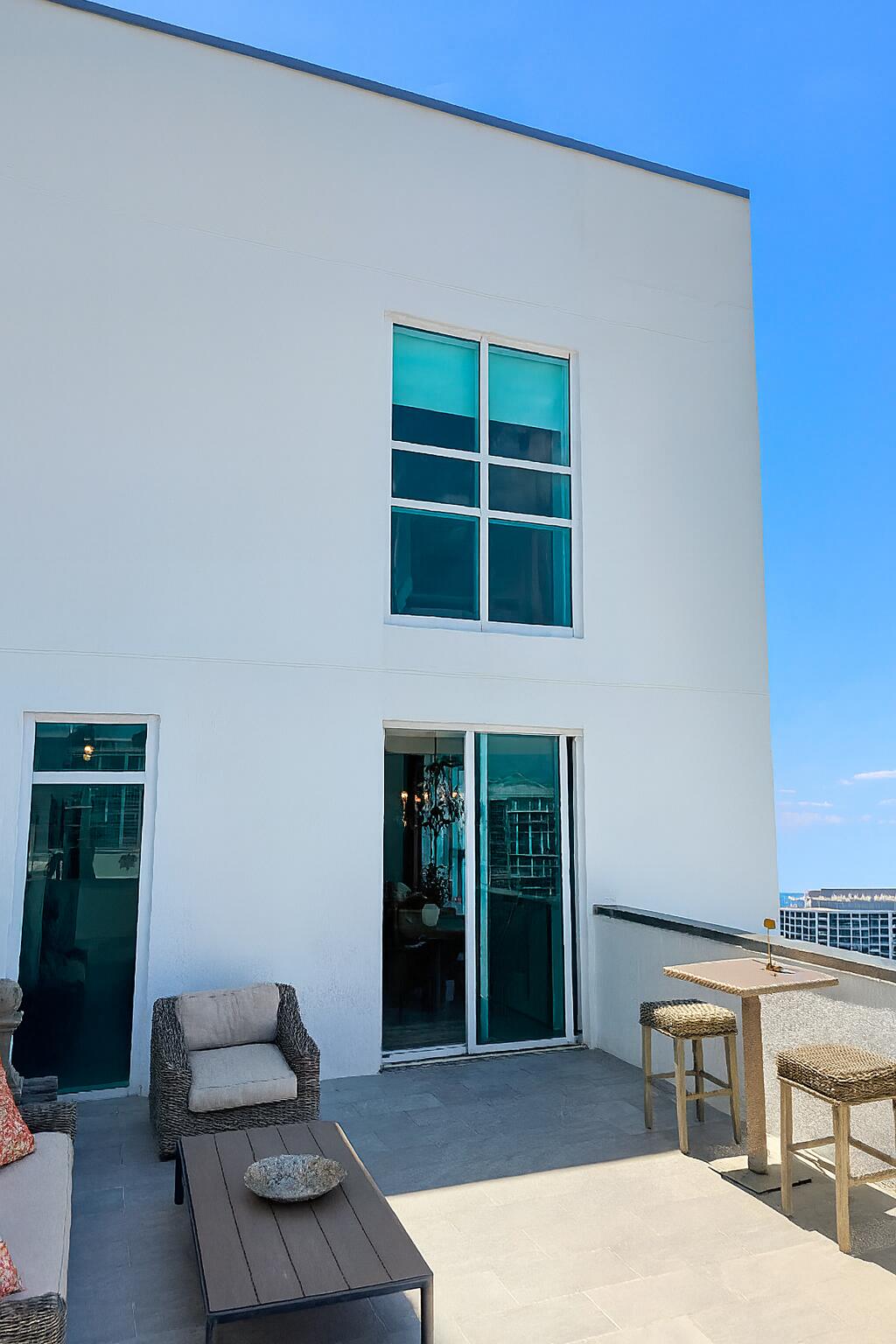image The Plaza 901 Brickell Co3