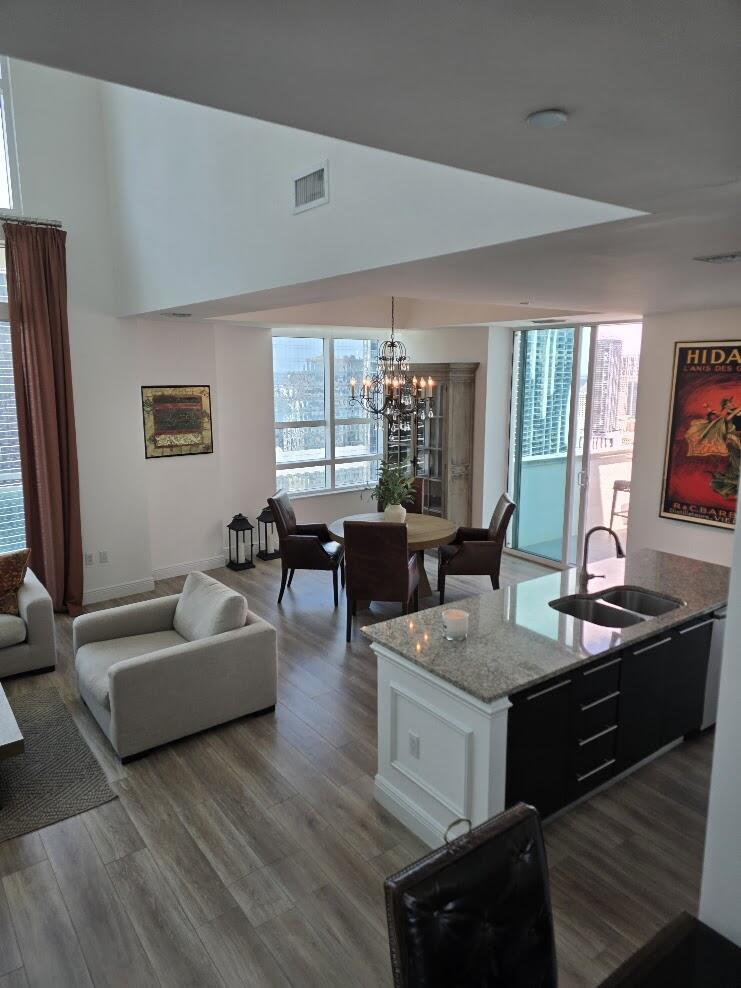 image The Plaza 901 Brickell Co6