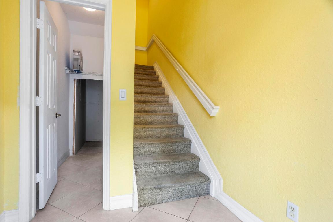 114 Locustberry #101 Jupiter, FL 33458