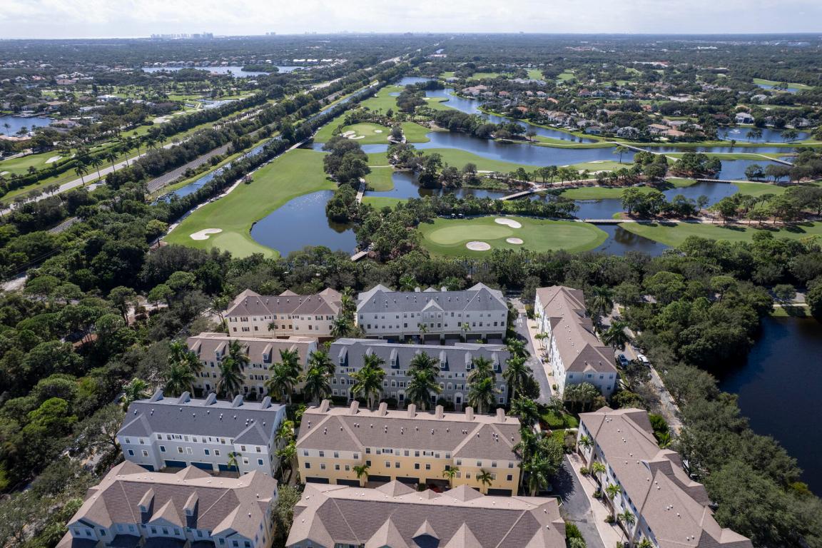 114 Locustberry #101 Jupiter, FL 33458