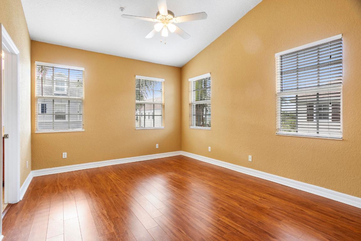 114 Locustberry #101 Jupiter, FL 33458