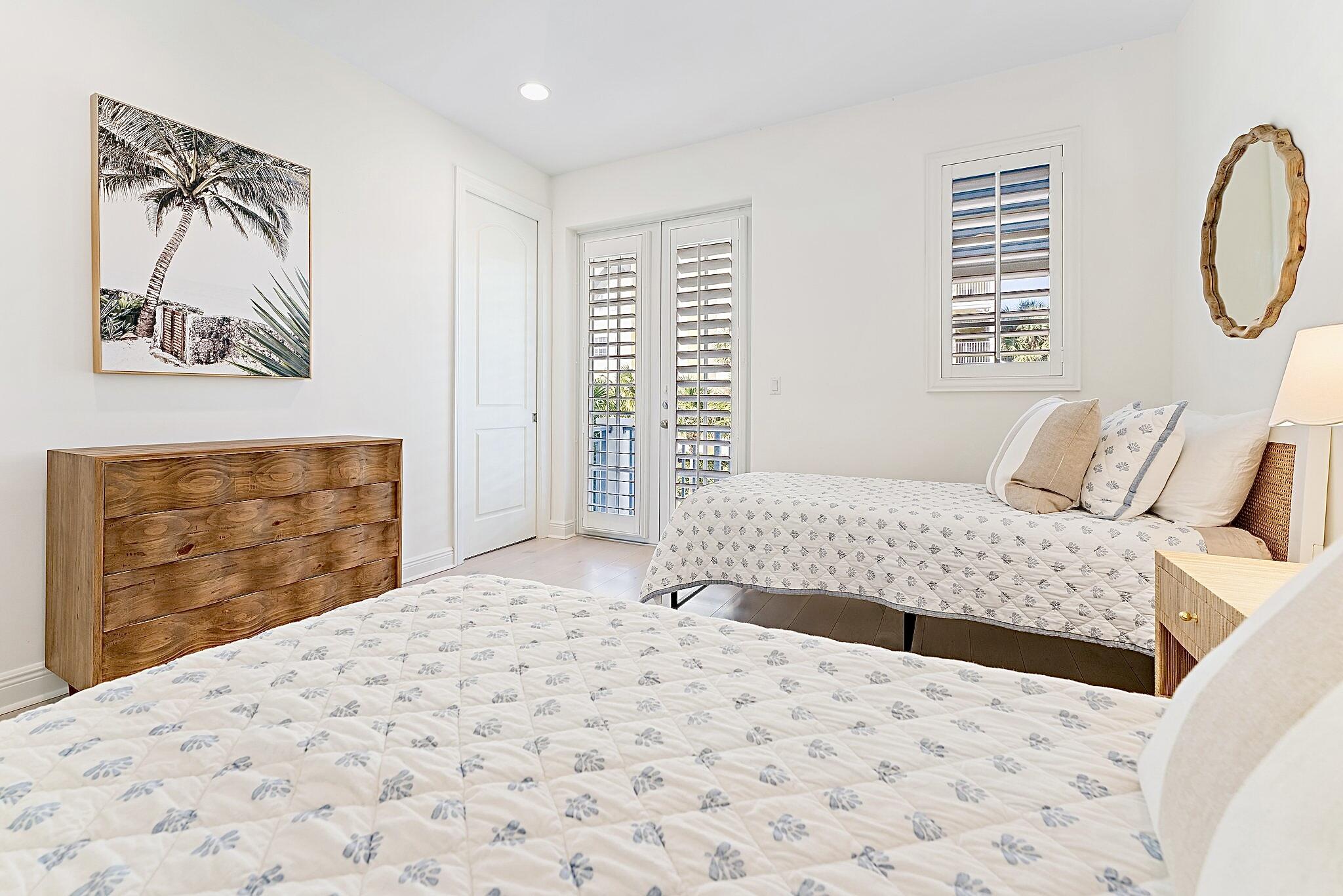 138 Ocean Breeze Juno Beach, FL 33408