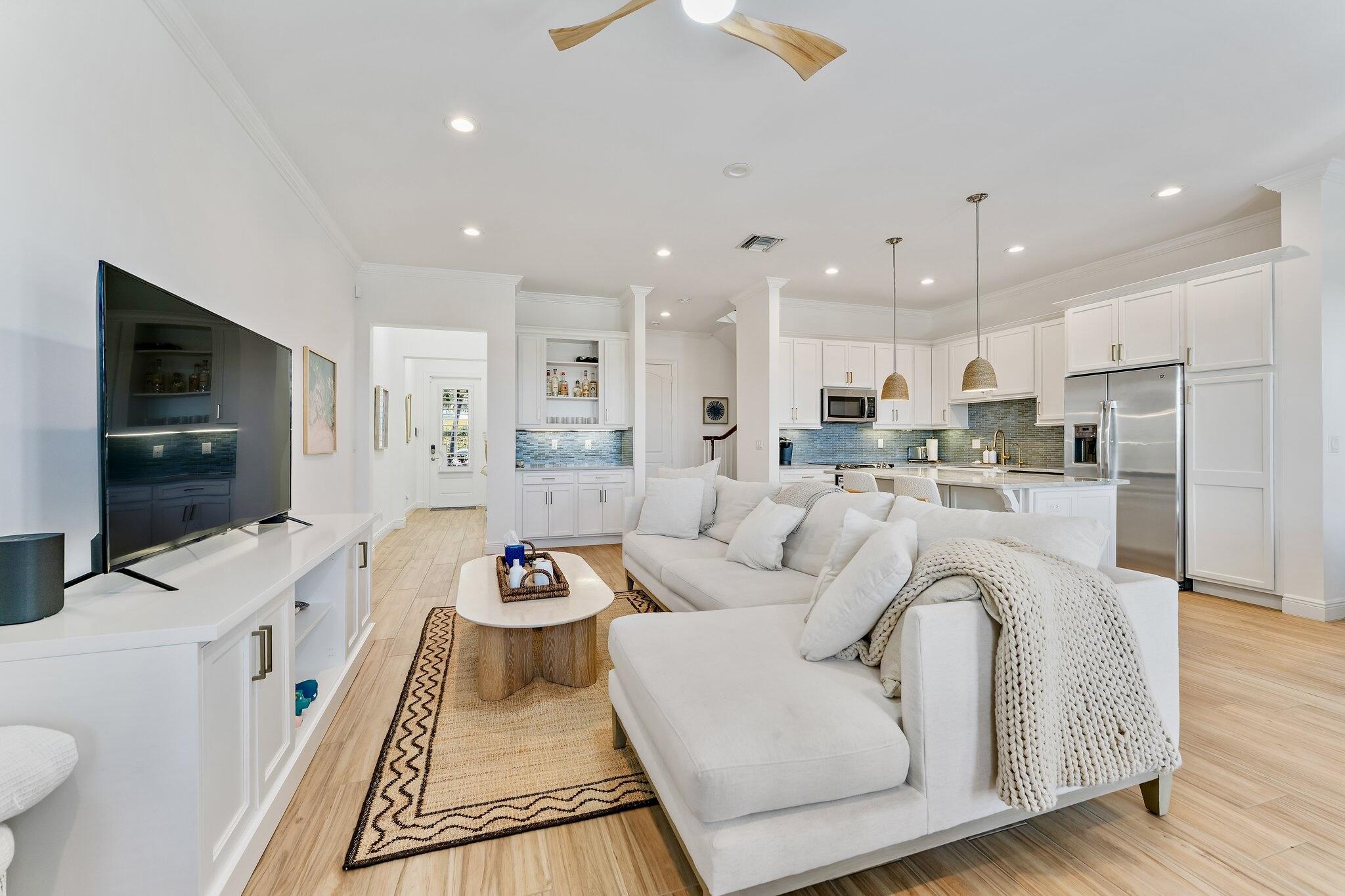 138 Ocean Breeze Juno Beach, FL 33408