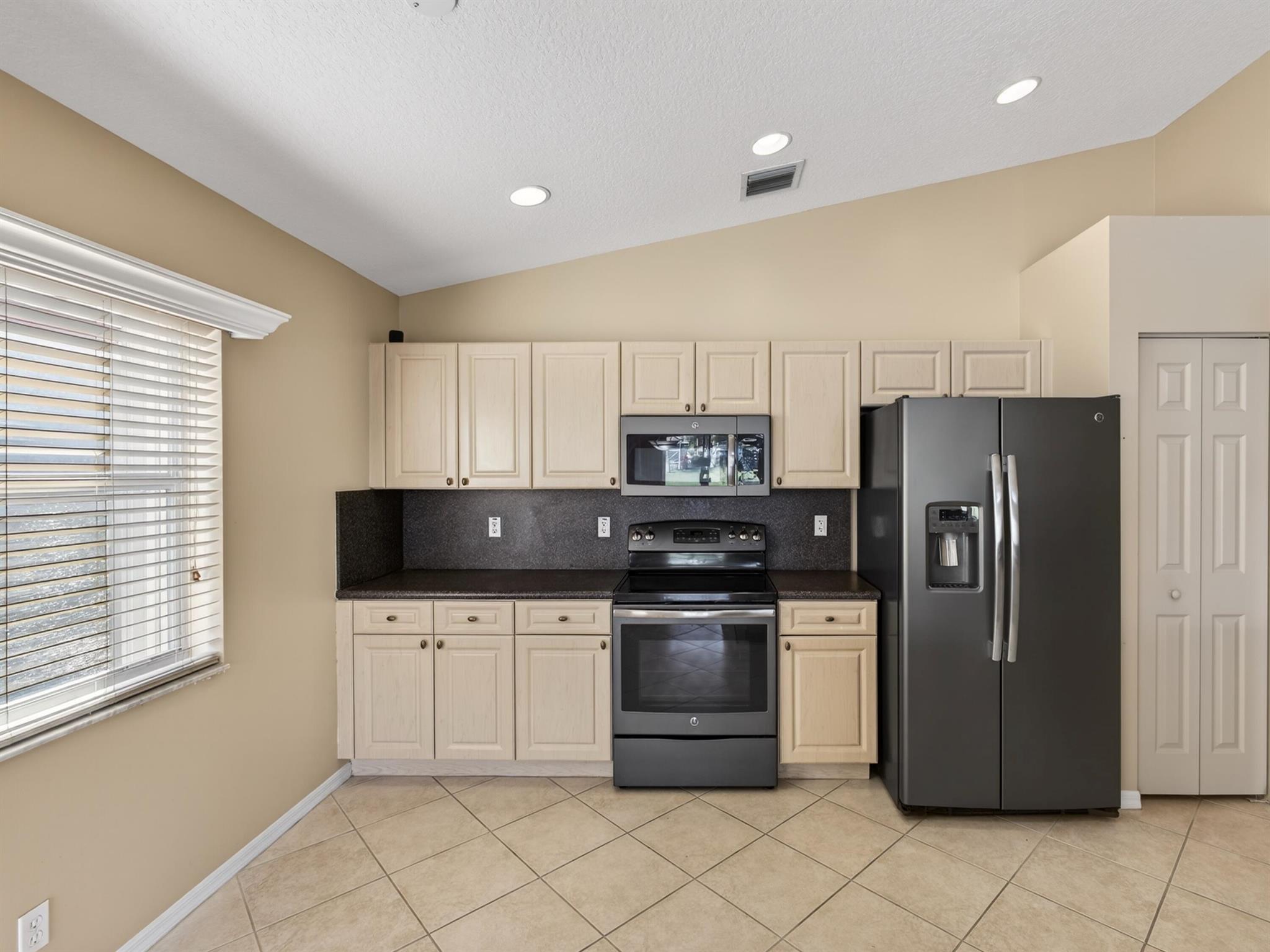 7791 Campania Dr Boynton Beach, FL 33472