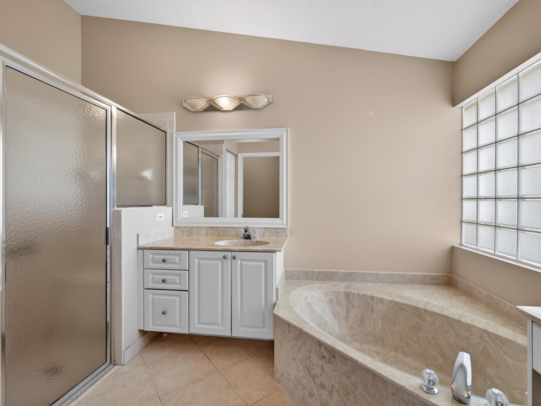 7791 Campania Dr Boynton Beach, FL 33472