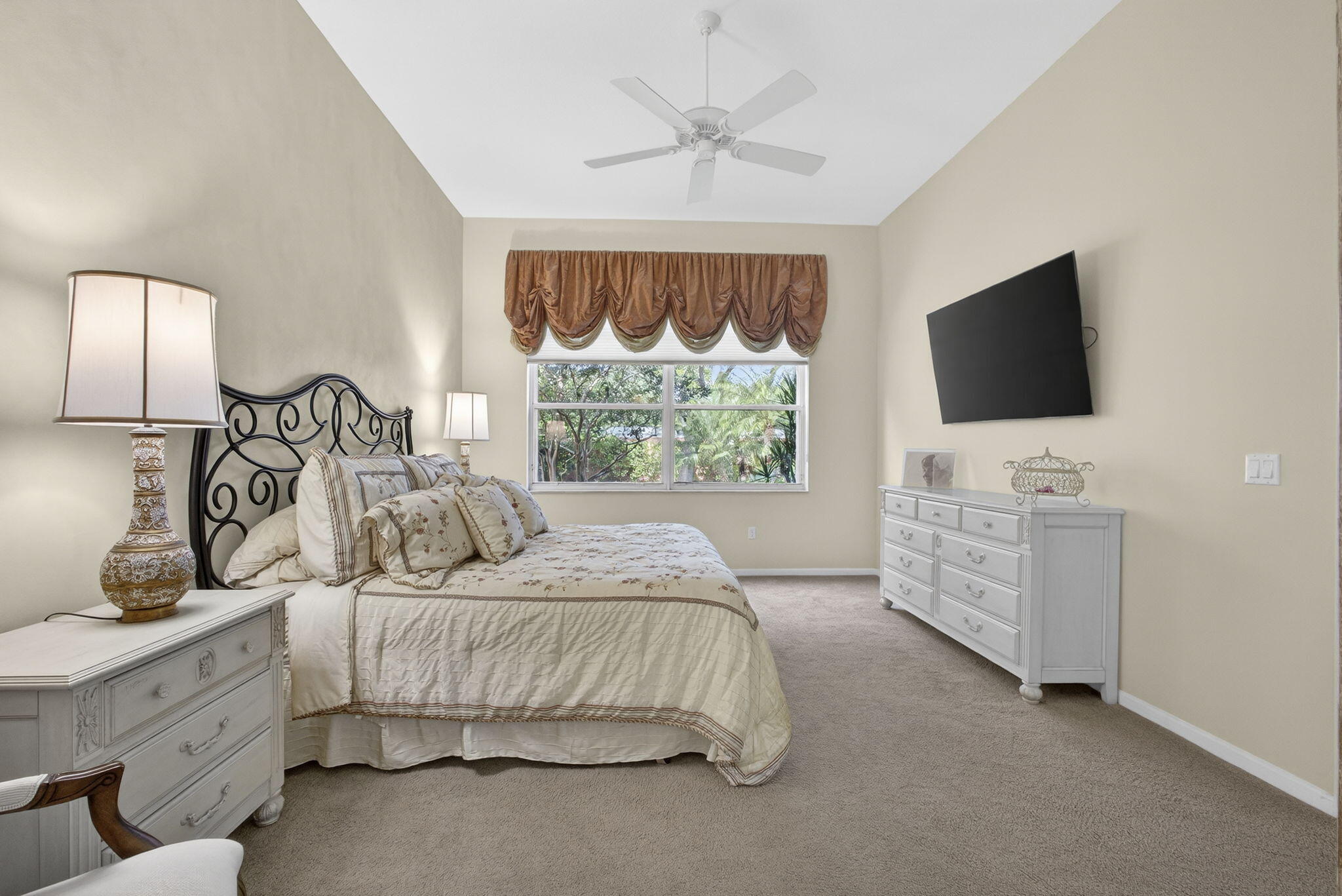 9121 Via Elegante Wellington, FL 33411