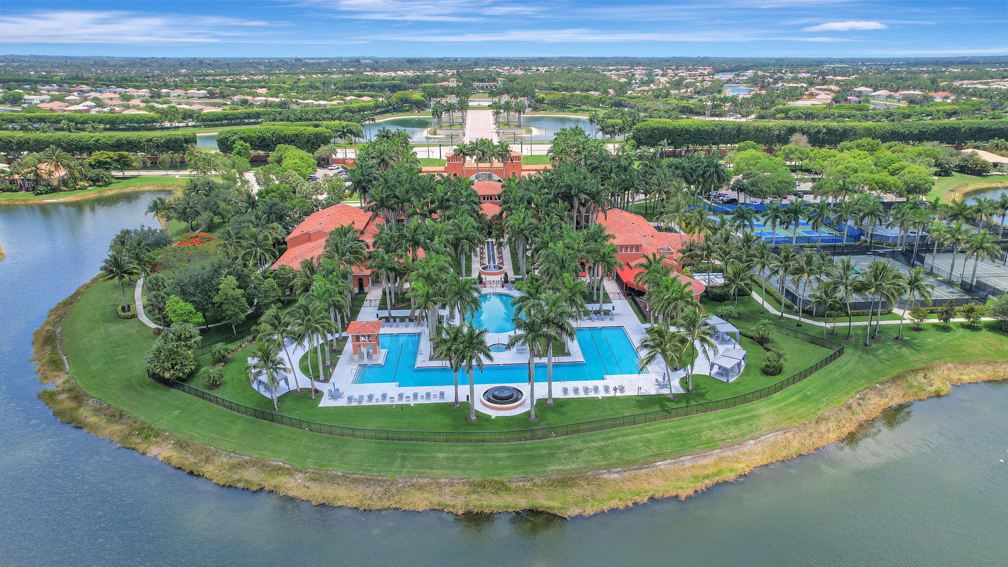 9121 Via Elegante Wellington, FL 33411