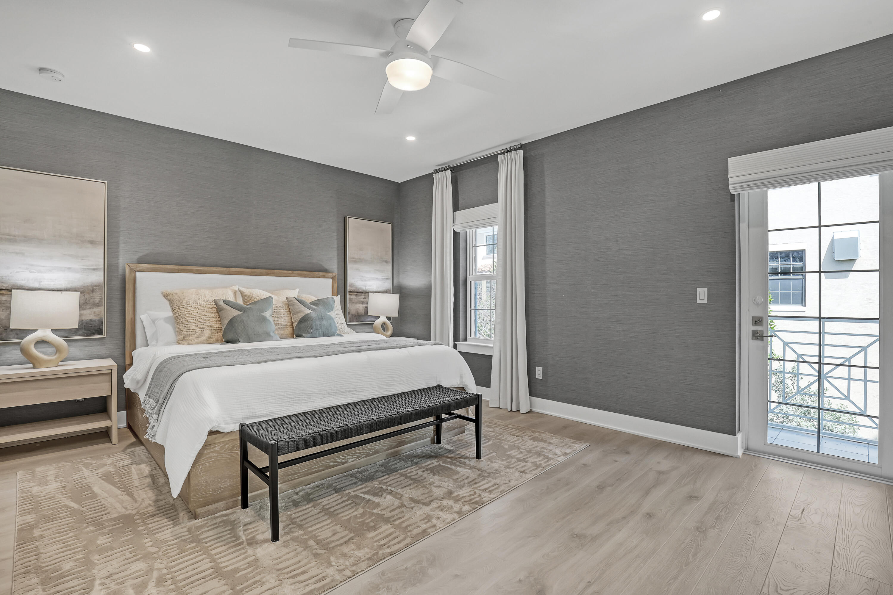 113 Royal Palm Tequesta, FL 33469