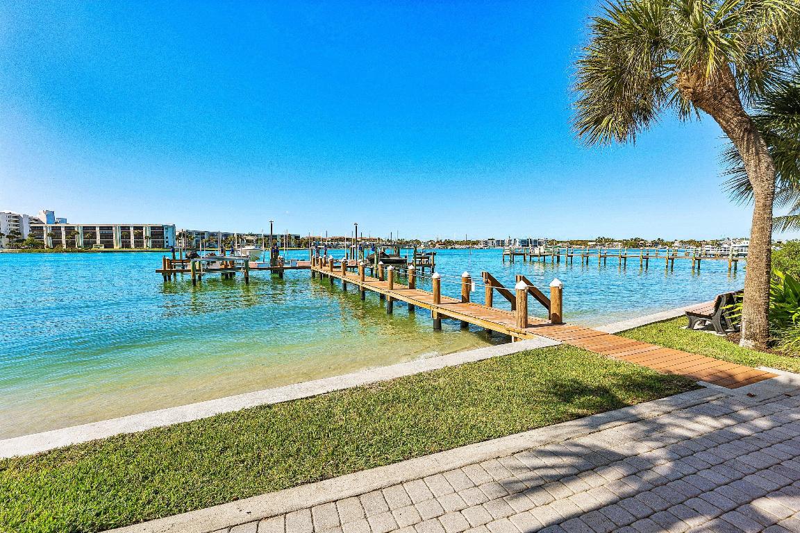 19950 Beach #7s Jupiter, FL 33469