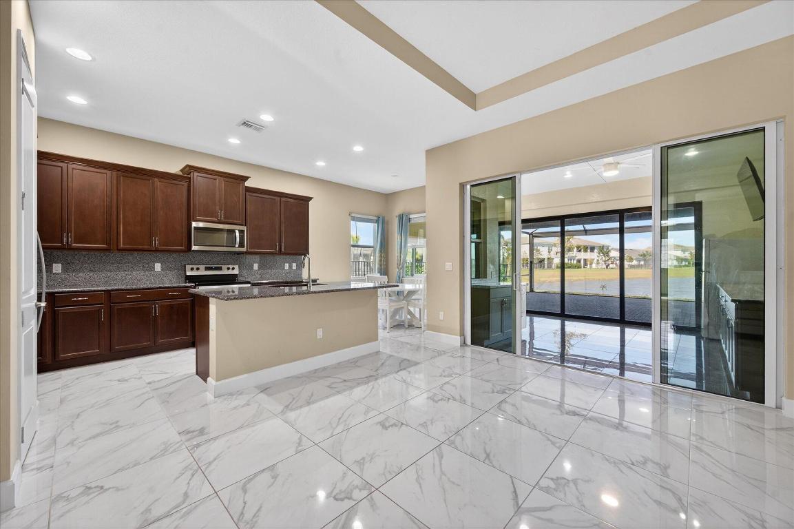 15017 Goldspar Westlake, FL 33470