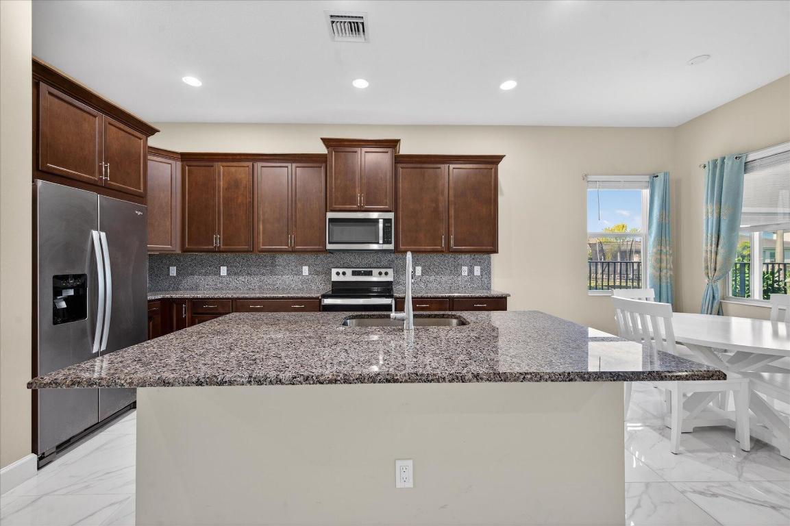 15017 Goldspar Westlake, FL 33470