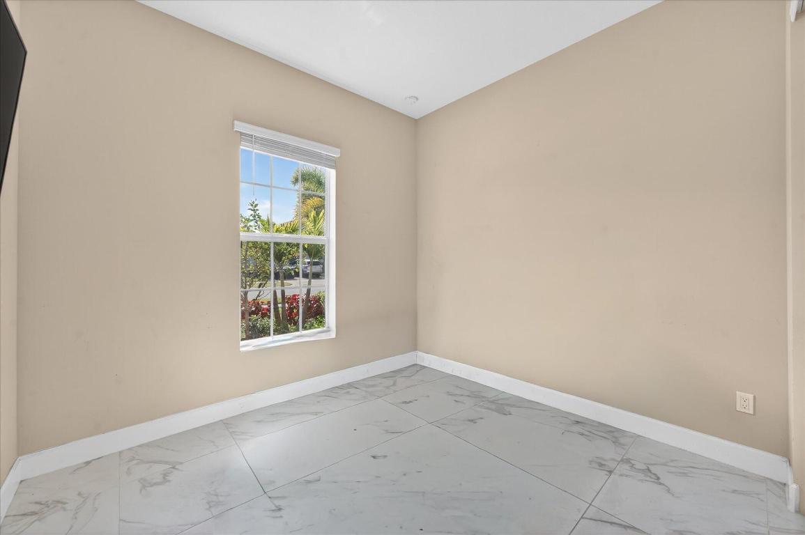 15017 Goldspar Westlake, FL 33470