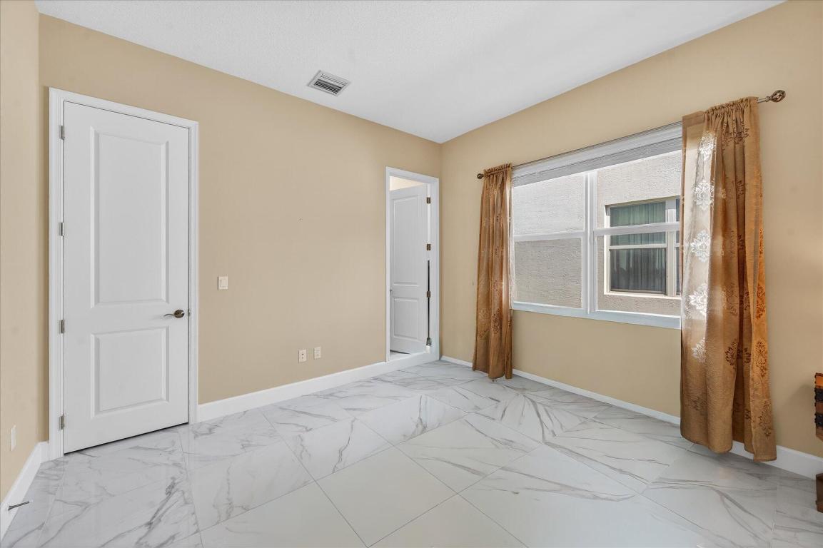 15017 Goldspar Westlake, FL 33470