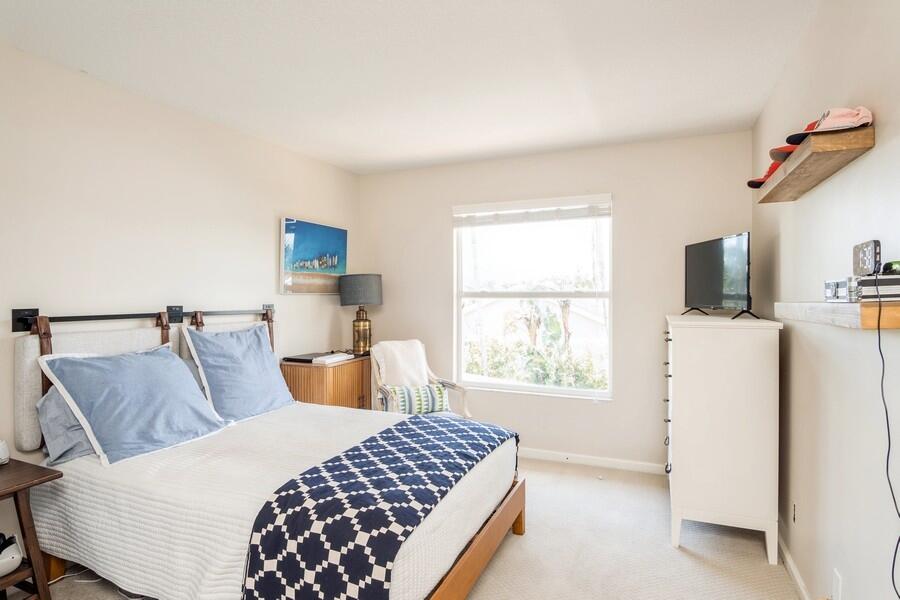 6031 Robinson Jupiter, FL 33458