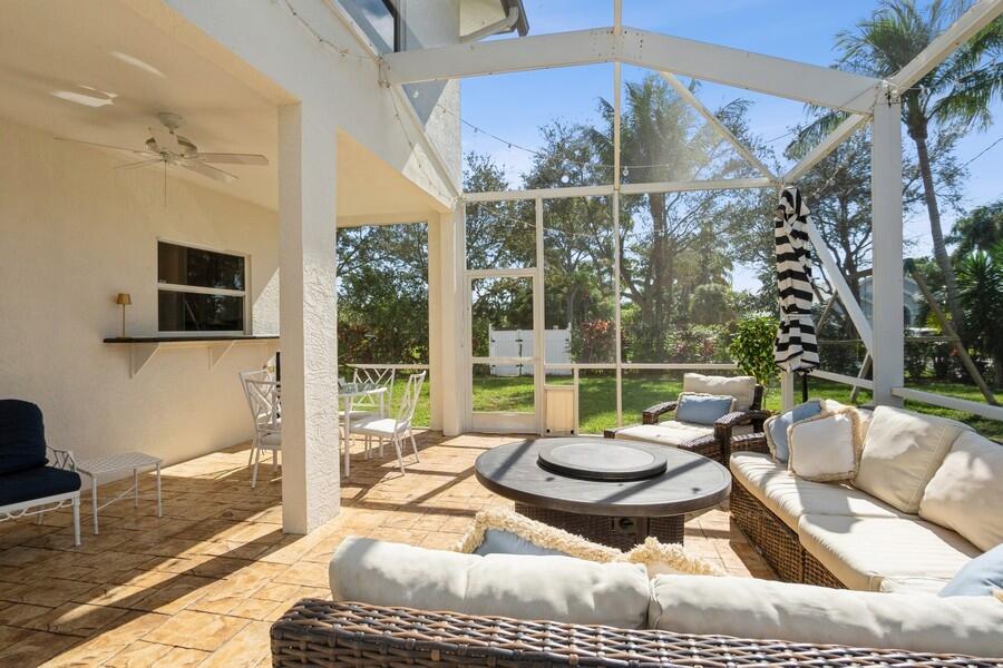 6031 Robinson Jupiter, FL 33458