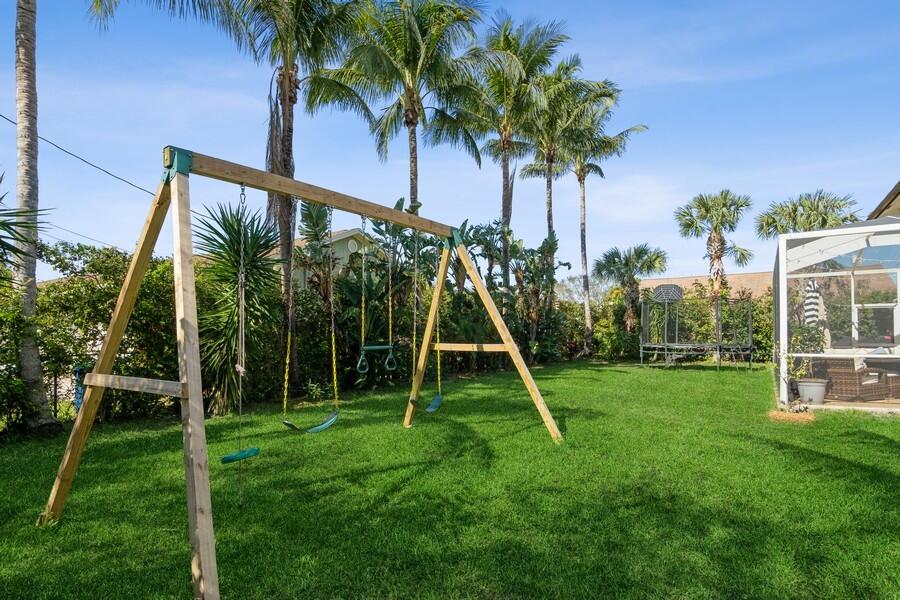 6031 Robinson Jupiter, FL 33458