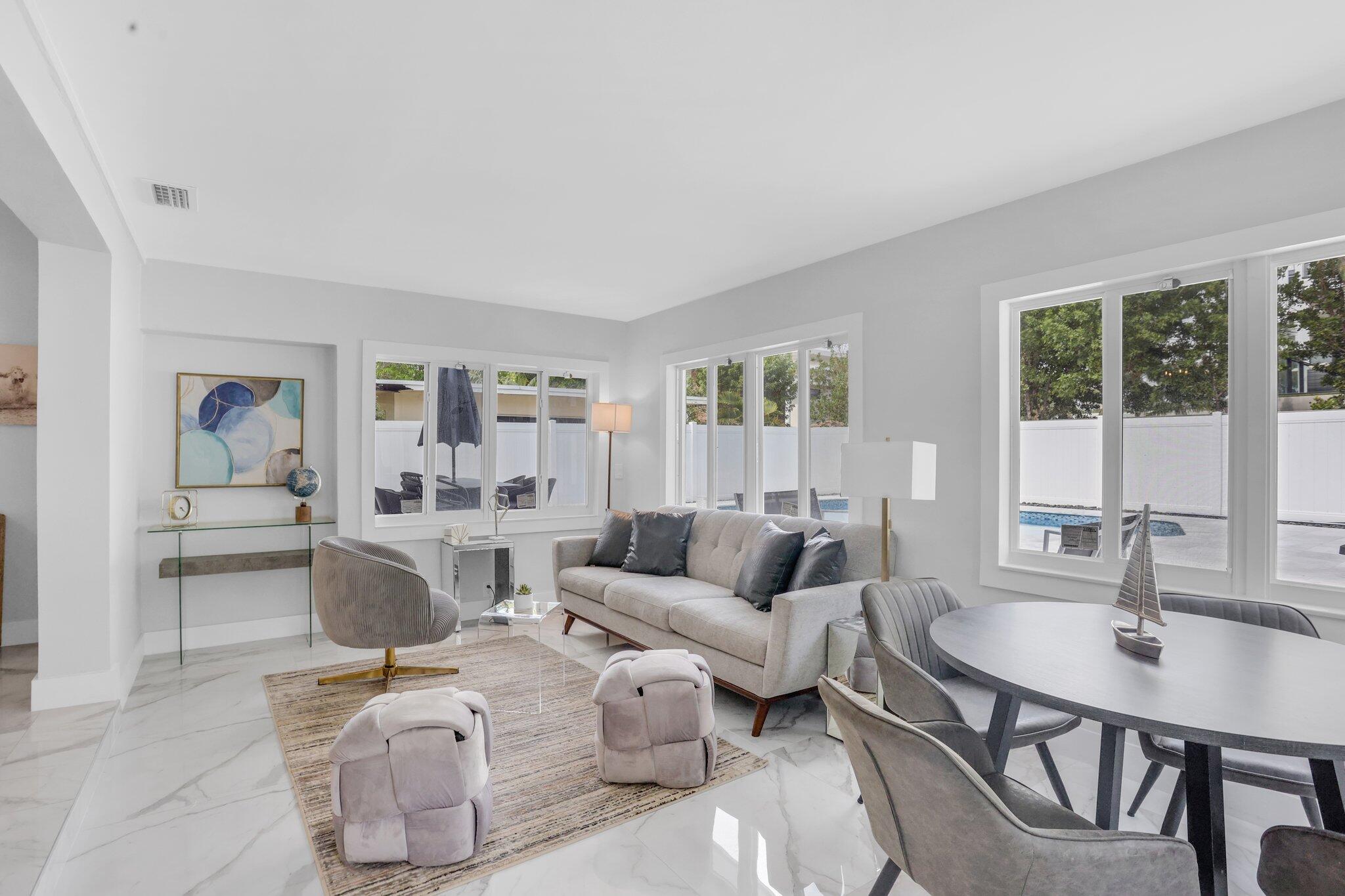 3025 Center Fort Lauderdale, FL 33308