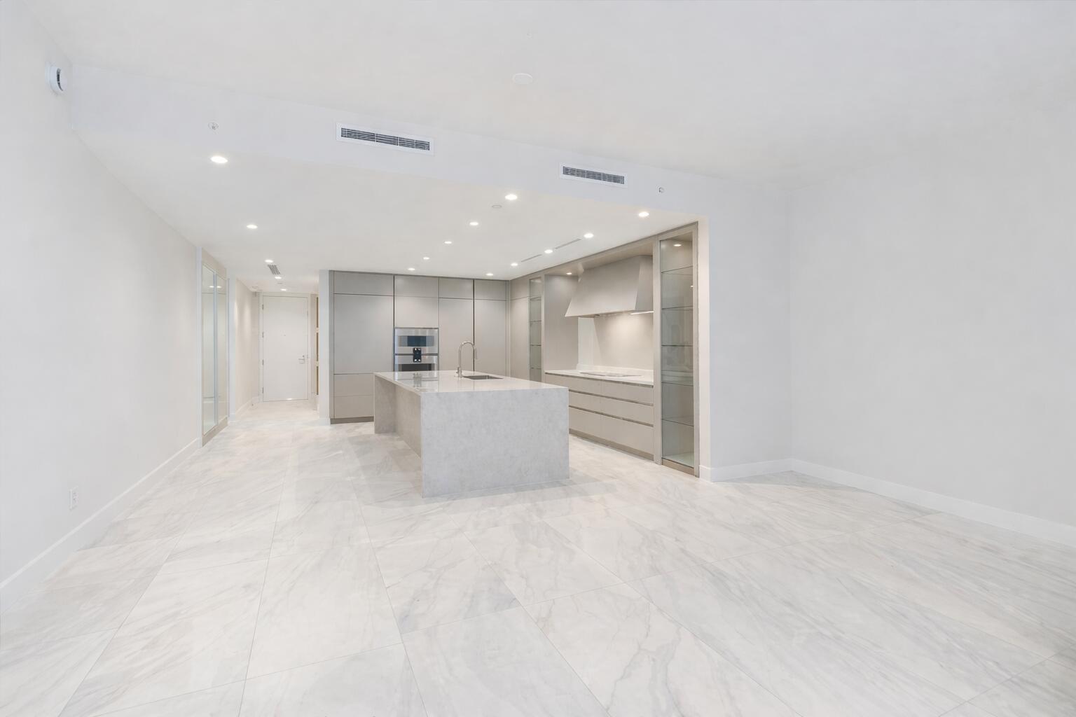 200 SE Mizner #810 Boca Raton, FL 33432