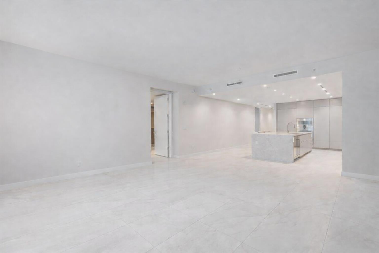 200 SE Mizner #810 Boca Raton, FL 33432