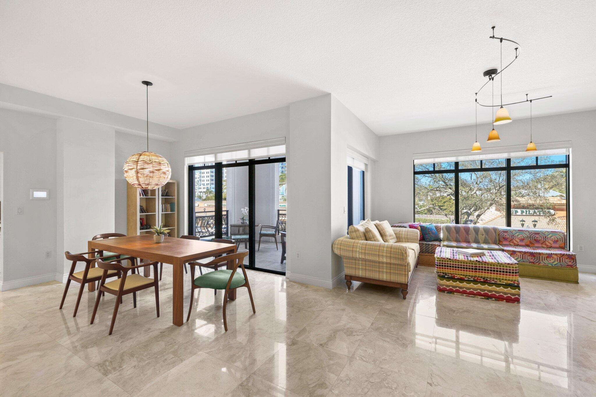 200 E Palmetto Park #19