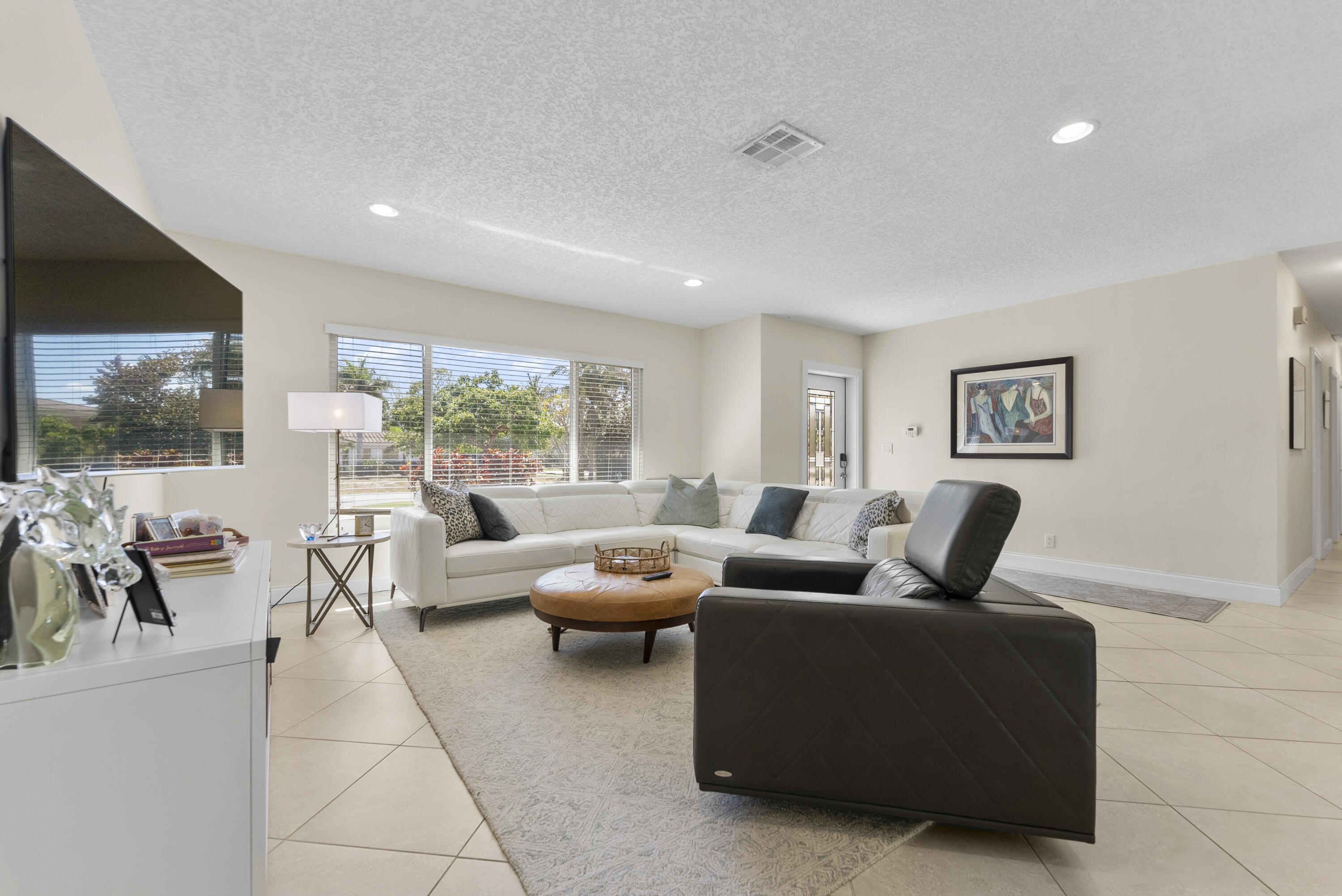 401 NE 10th Ter Boca Raton, FL 33432