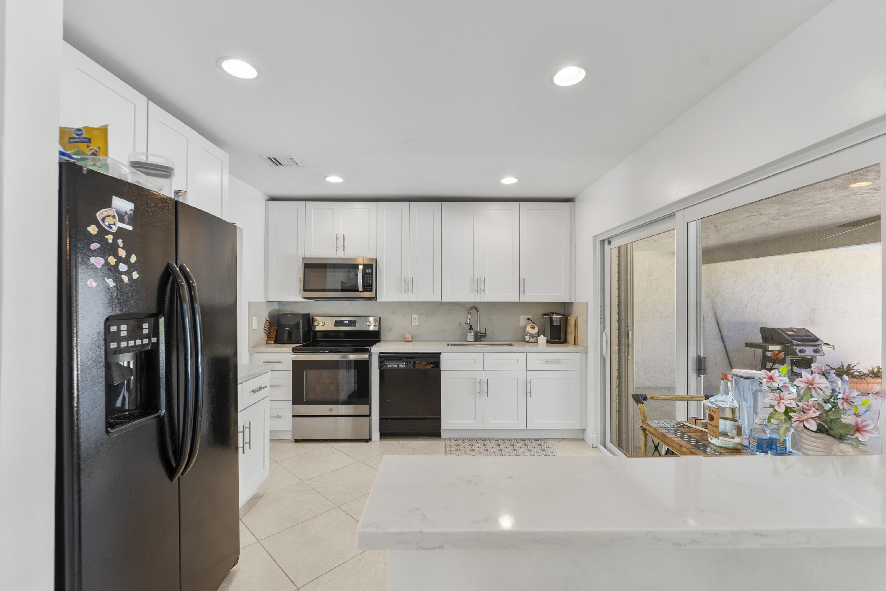 401 NE 10th Ter Boca Raton, FL 33432