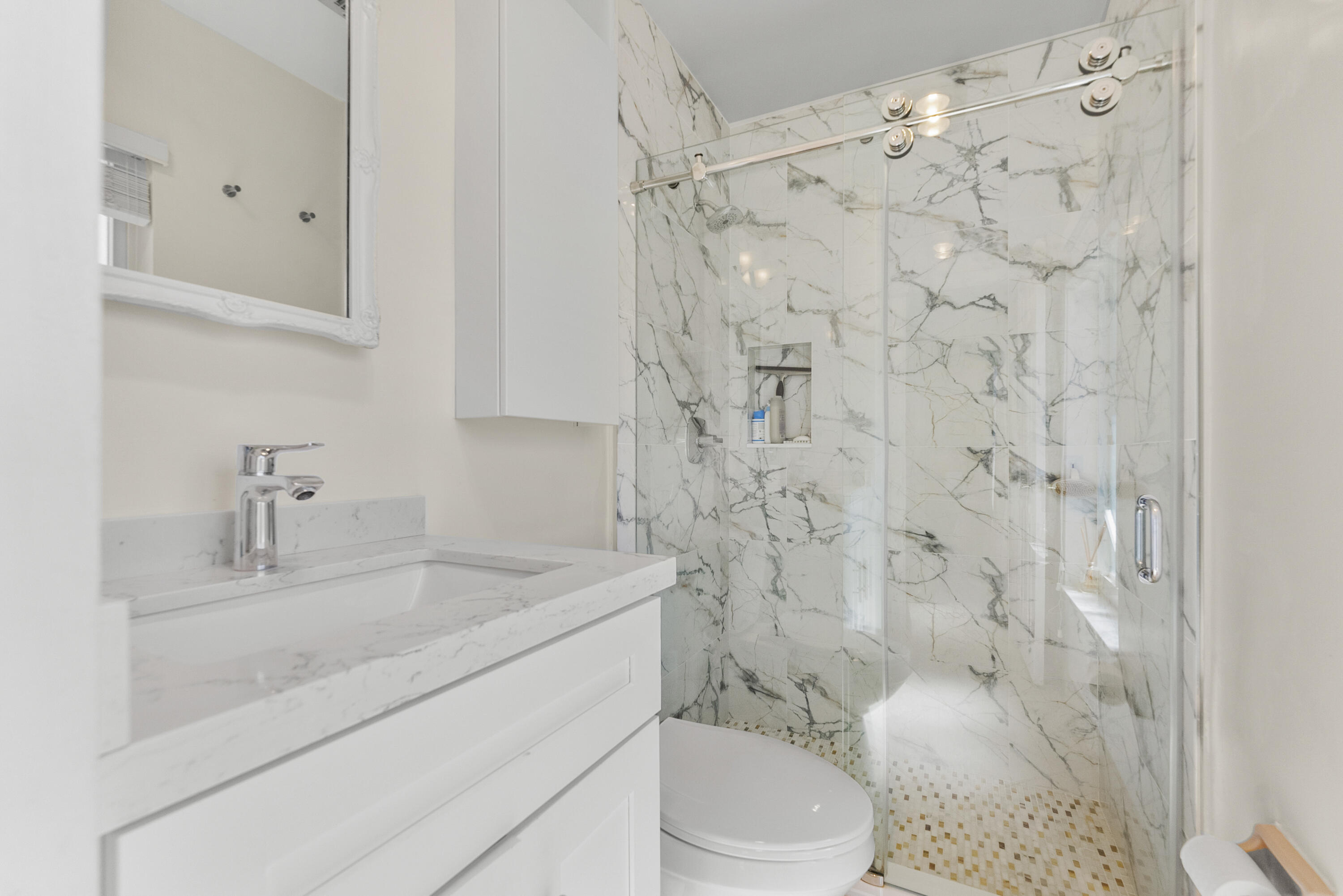 401 NE 10th Ter Boca Raton, FL 33432