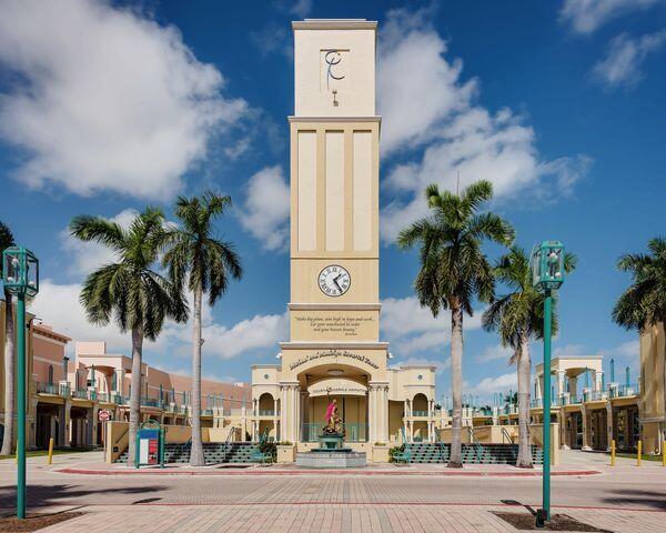 401 NE 10th Ter Boca Raton, FL 33432