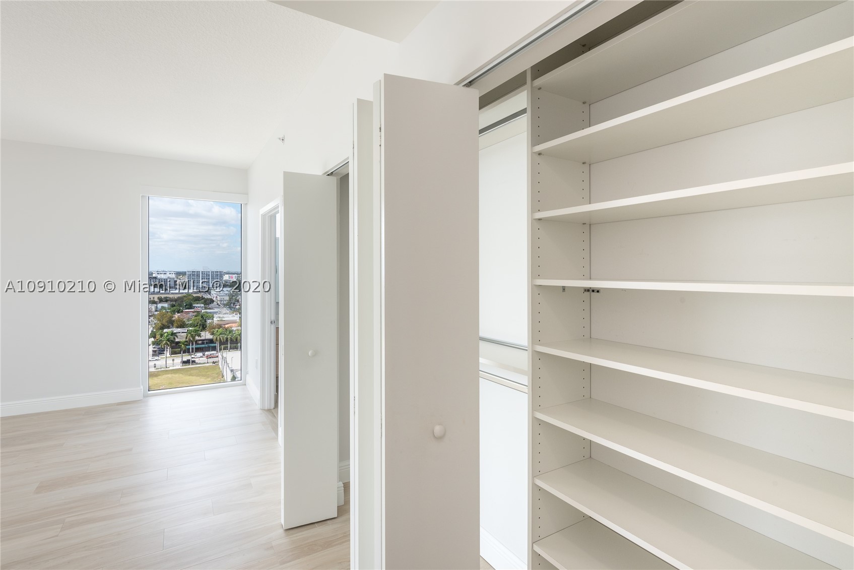 image BAY HOUSE MIAMI CONDO15