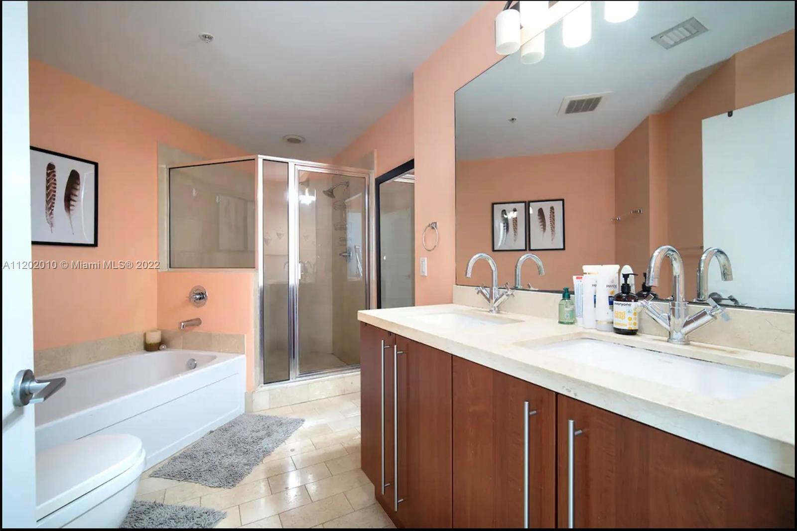 1111 SW 1st Ave #3114-N Miami, FL 33130