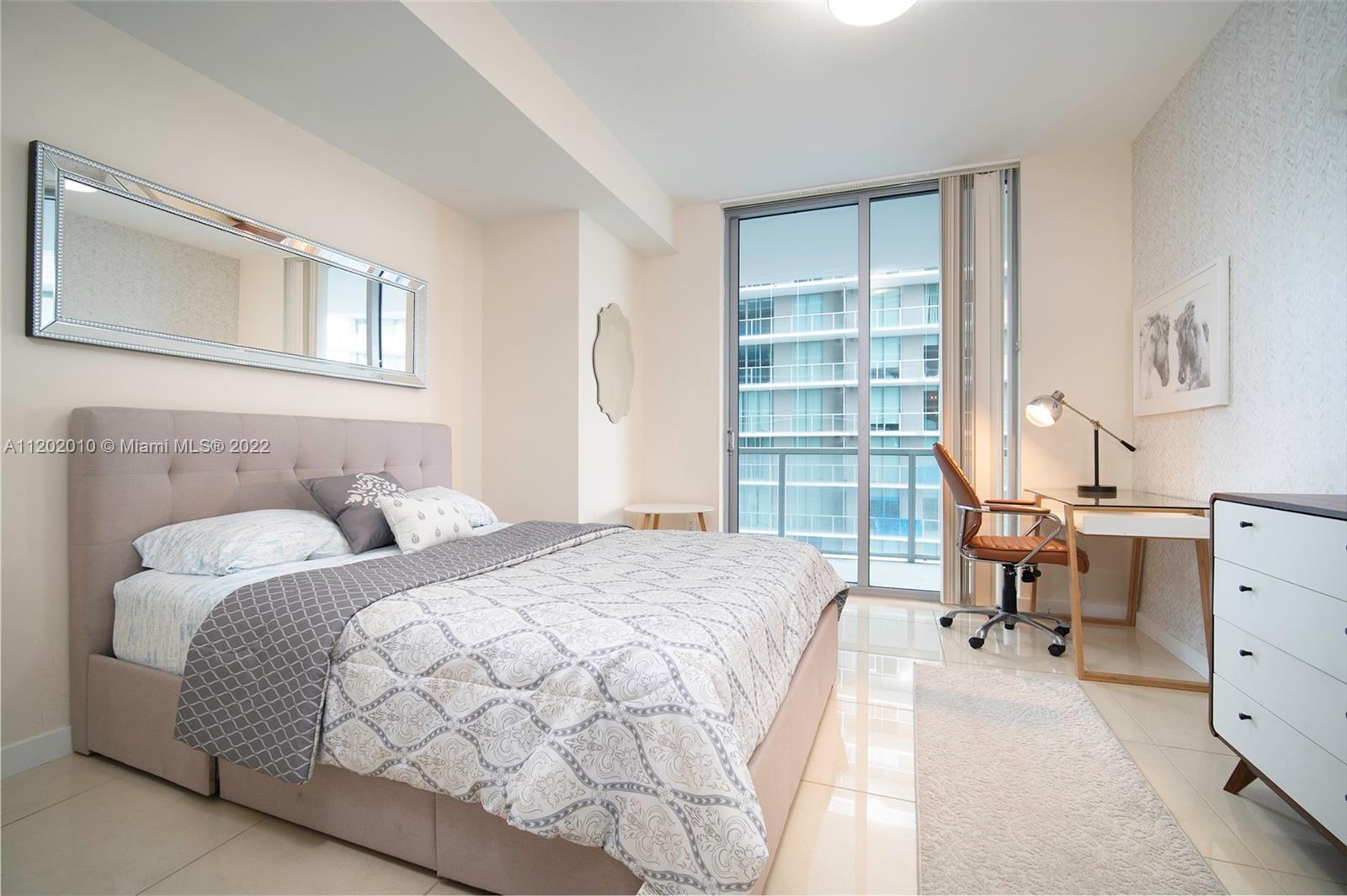 1111 SW 1st Ave #3114-N Miami, FL 33130