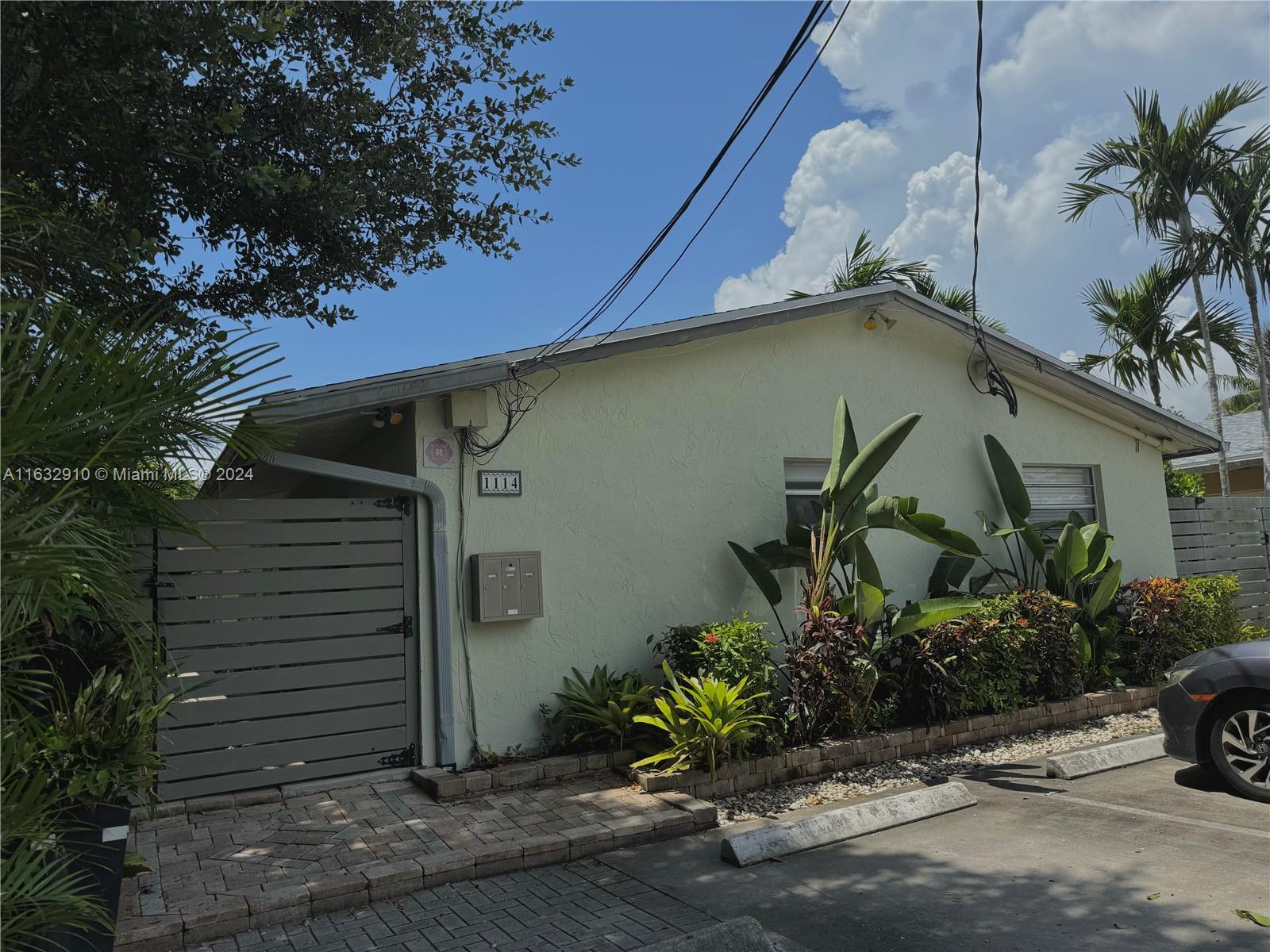 1114 SW 2nd Ct,Fort Lauderdale, FL 33311